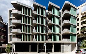 The Surry Apartments By Urban Rest